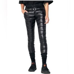 NWT Holden Hybrid Down Women’s black Joggers